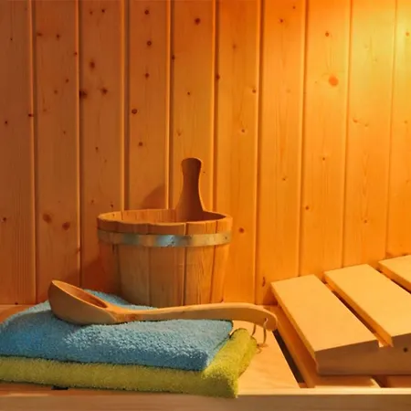 Private Sanctuary With Internal Sauna 펜션 *
